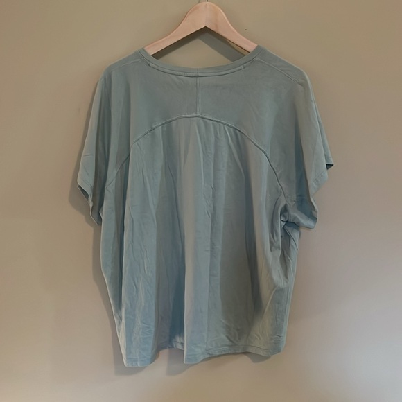 Blood Sweat Respect Under Armor Tee - Picture 4 of 4